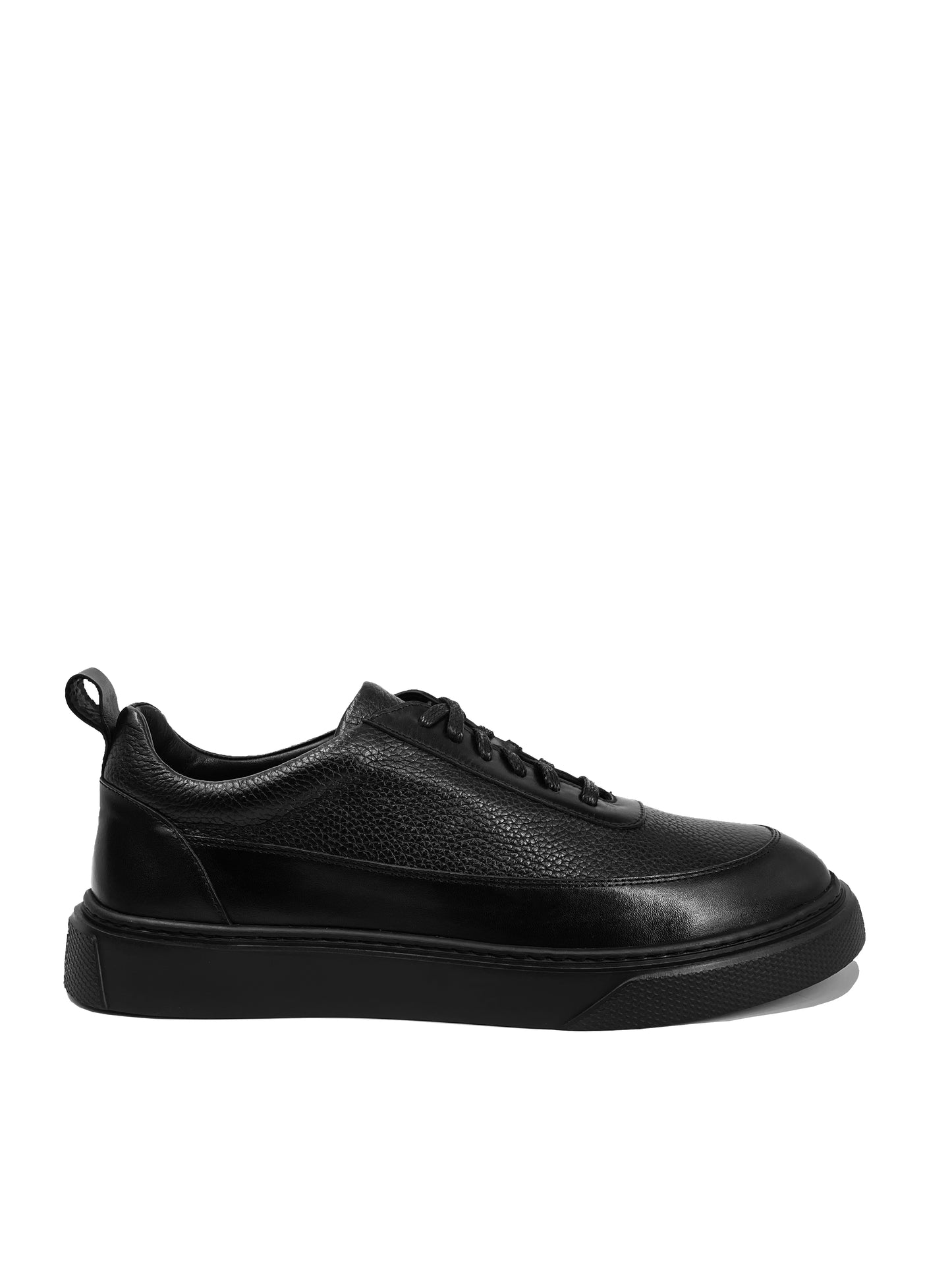 Bağcıklı Siyah Sneaker Ayakkabı