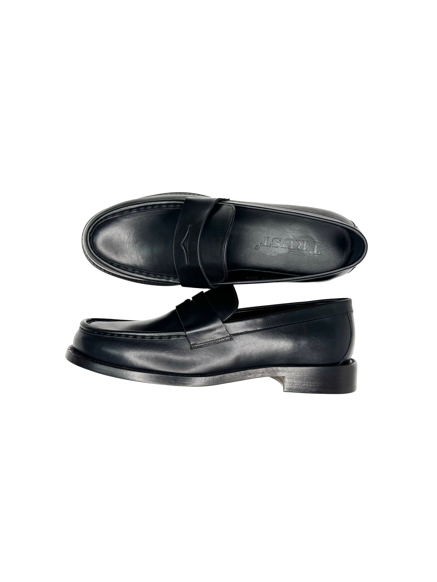 Belted Classic Shoes